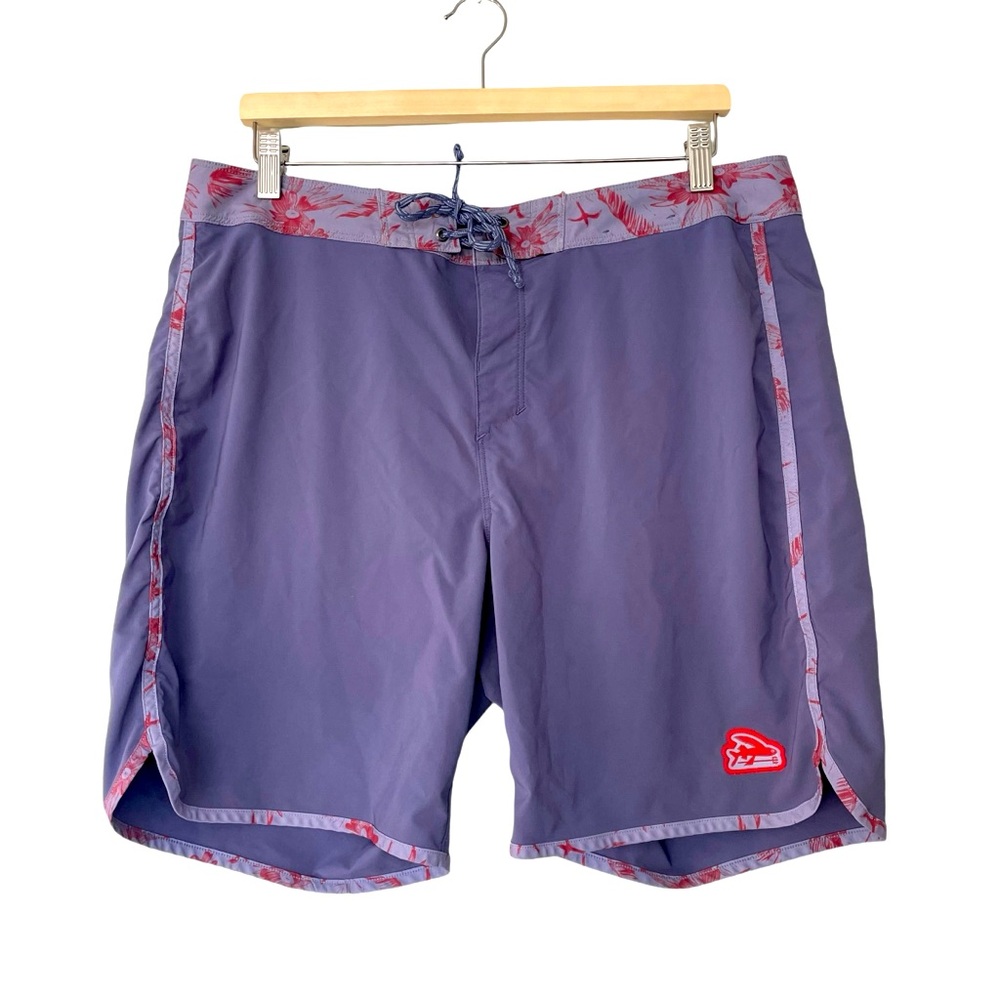 Patagonia Men’s Board Shorts Swim Trunks Blue Gray Size 35 Beach Surfing Hawaii
